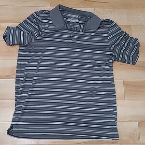 Denver Hayes men's large shirt